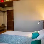 بنسيون ثيوداديلا برشلونة